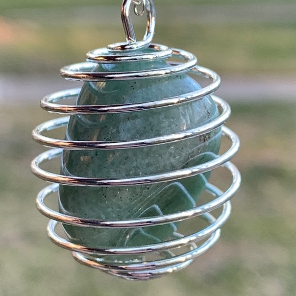 Aventurine Zenergy Gems Tumble Stone Crystal Pendant + 20" Stainless Steel Chain - Picture 15 of 17